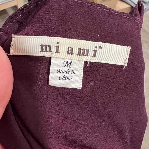 Francesca's Miami "Zelda" Textured Sparkle Minimalist Slip D… - Picture 11 of 12
